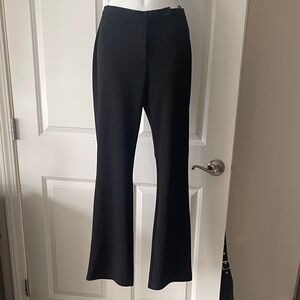 Sioni Essentials Women’s Black Pants. Size 6